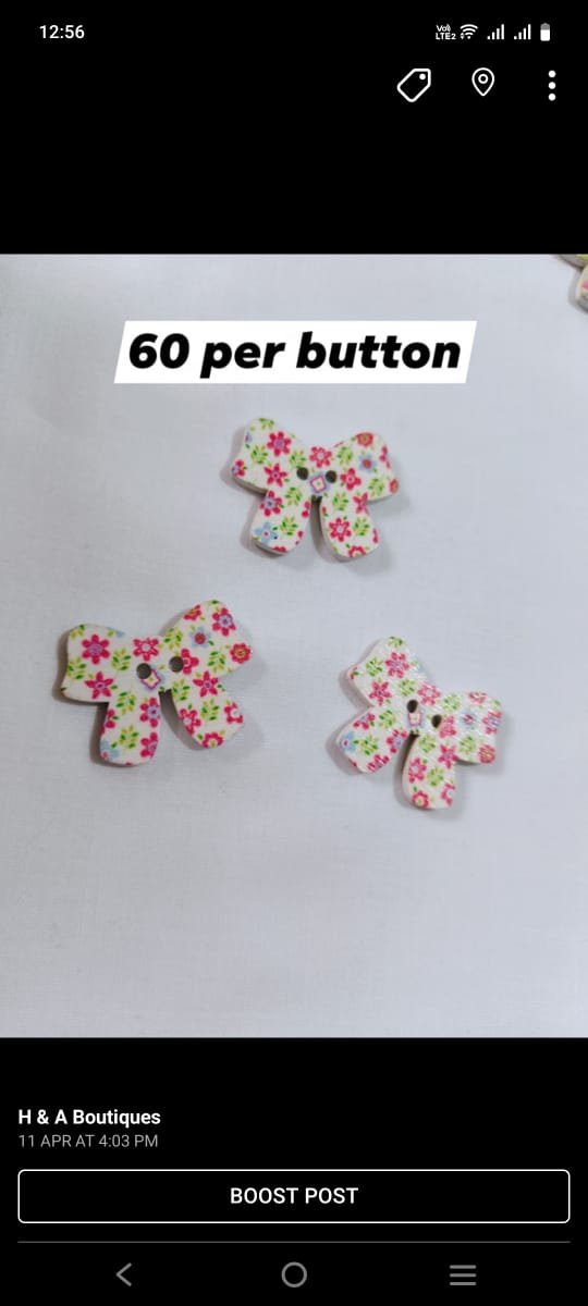 Pink & White wooden buttons close-up – stylish funky accessory by HnA Boutique Pakistan