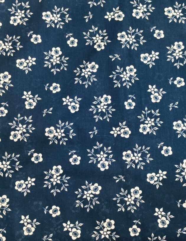 Small flowers digital lawn fabric – lightweight 63-inch wide summer fabric with delicate floral print